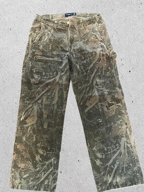 Abercrombie & Fitch Green Brown Camo Cargo Pants